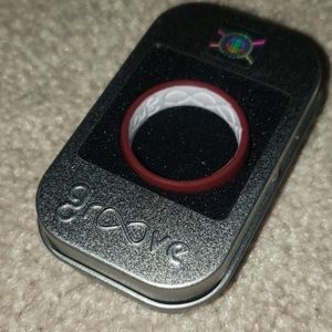 Mens garnet / burgundy size 13 ring NWT